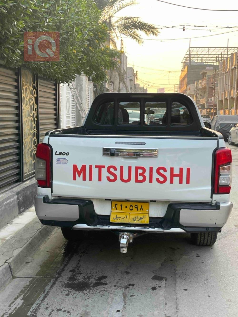 میتسوبیشی L200